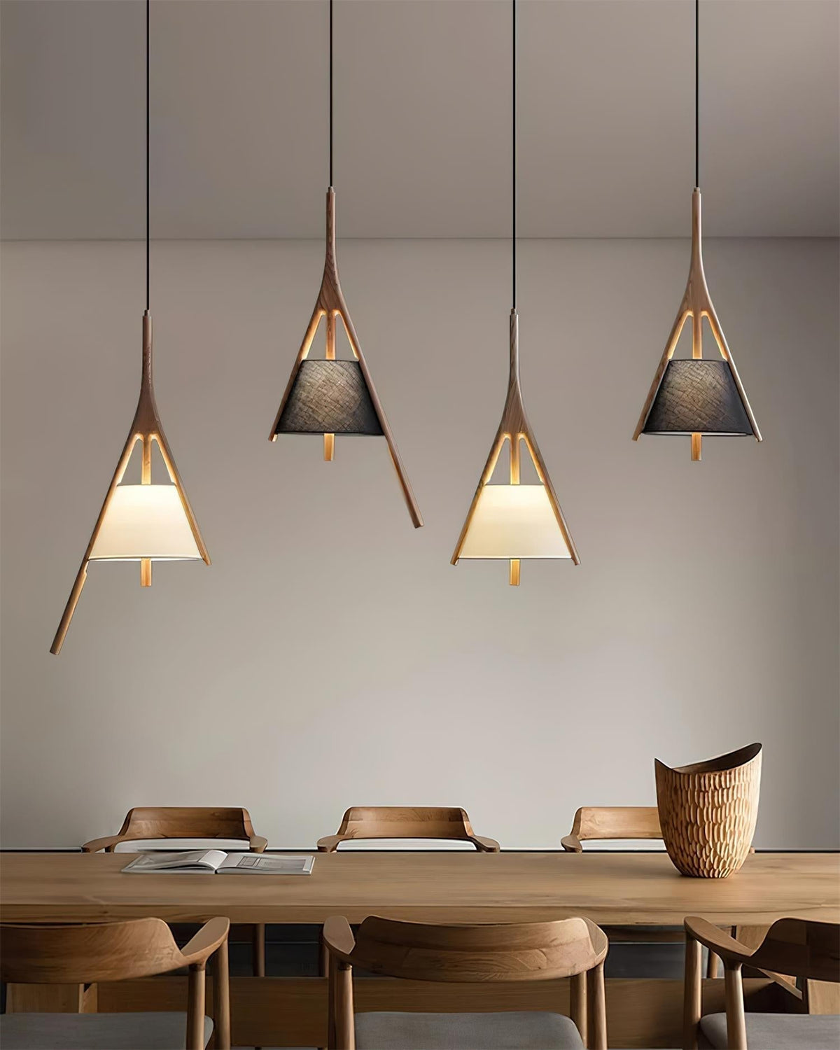 Zovenarae lámpara colgante triangular de madera