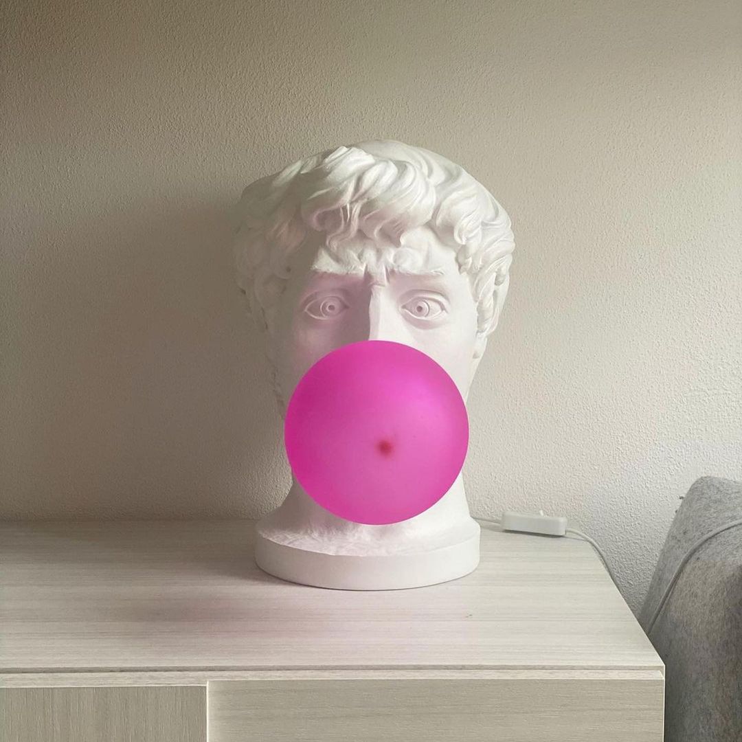 Vona lámpara de mesa contemporánea de vidrio