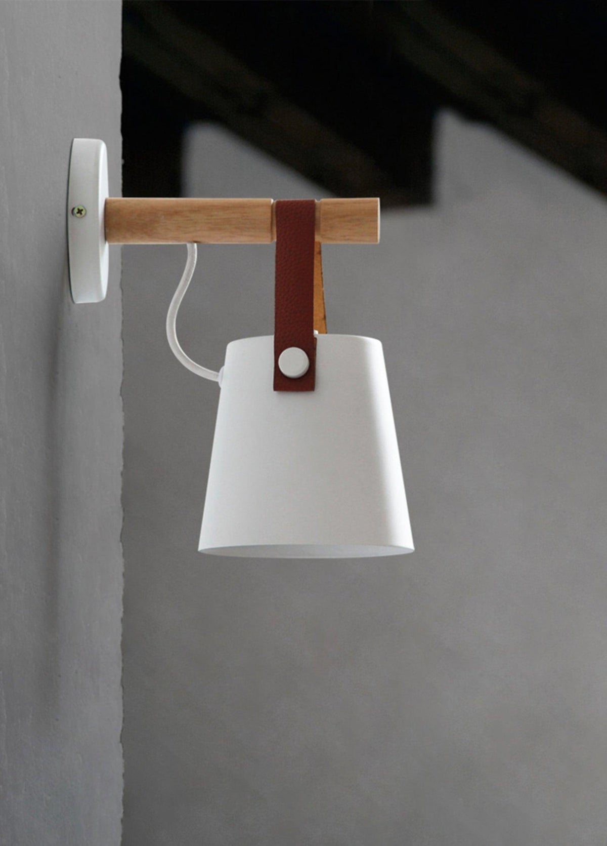 Virixon aplique de pared de madera y cuero