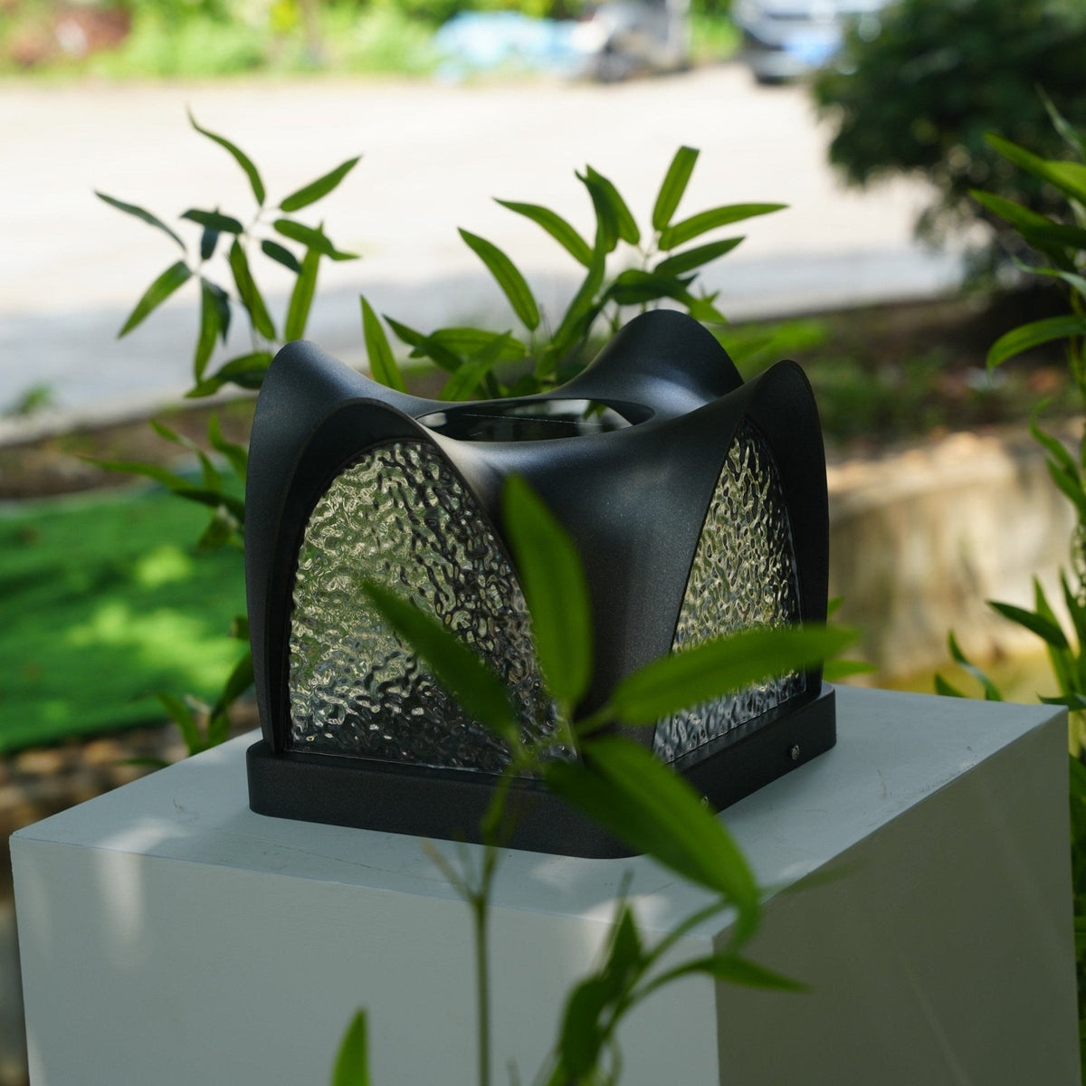 Soroira luminaria exterior moderna