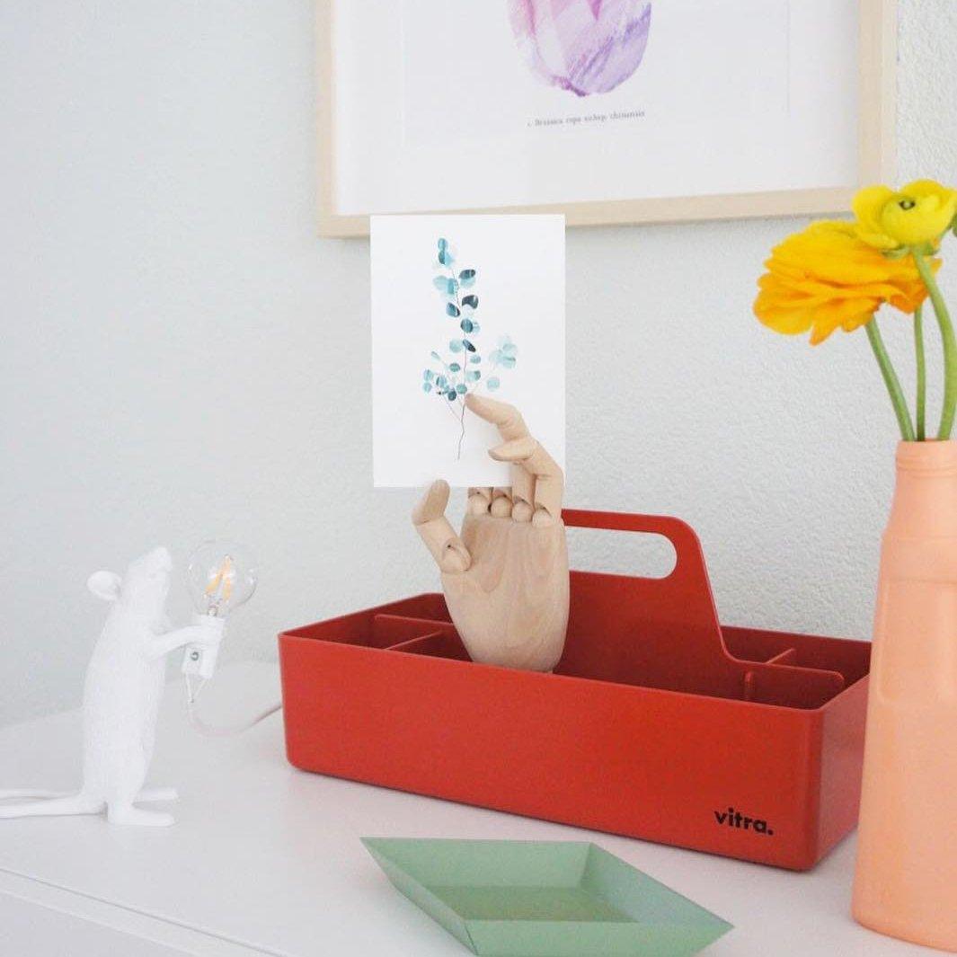 Kalinix lámpara de mesa de resina con diseño caprichoso