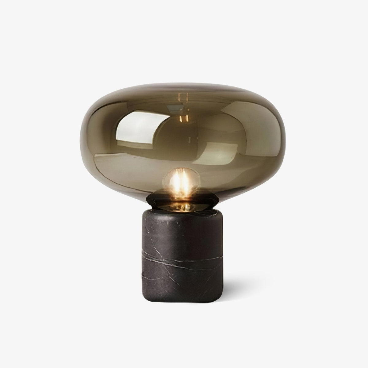 Rova lámpara de mesa en mármol industrial