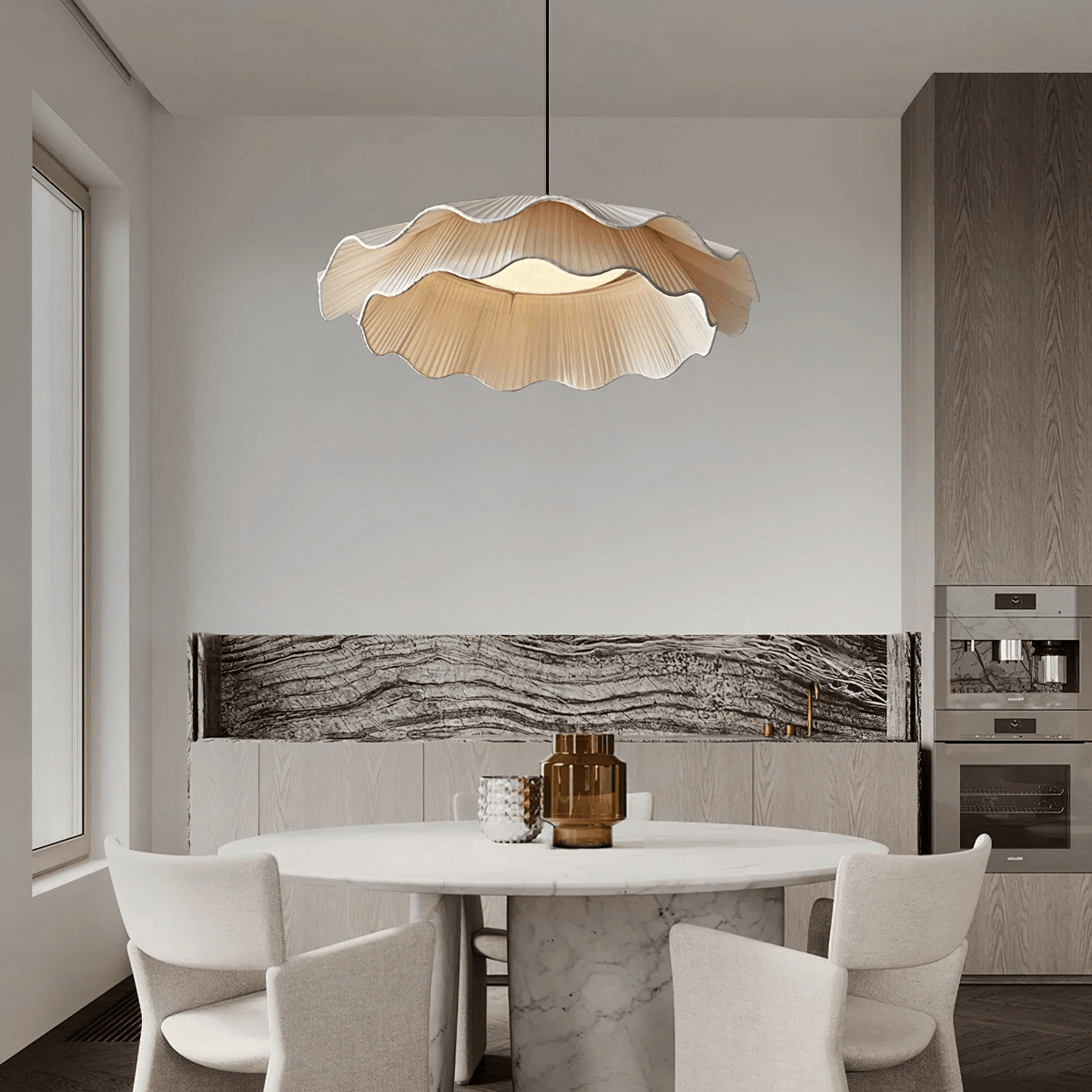 Ellorel lámpara colgante elegancia onda de latón con pantalla de tejido