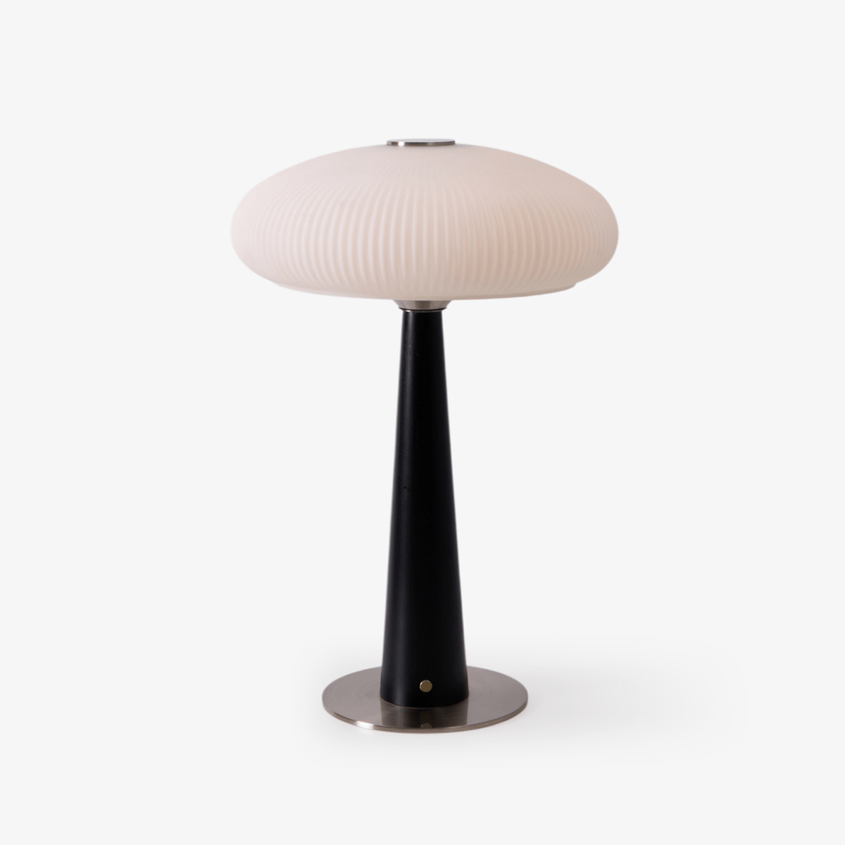 Lámpara de mesa minimalista de madera resplandor