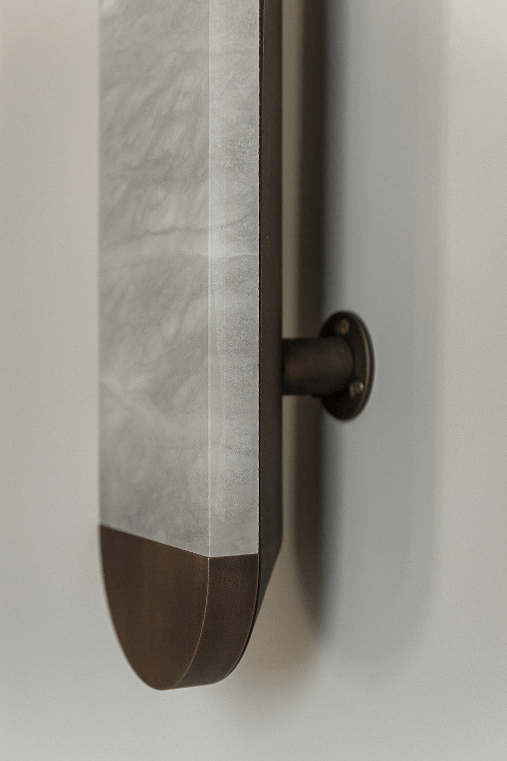 Cloven aplique de pared