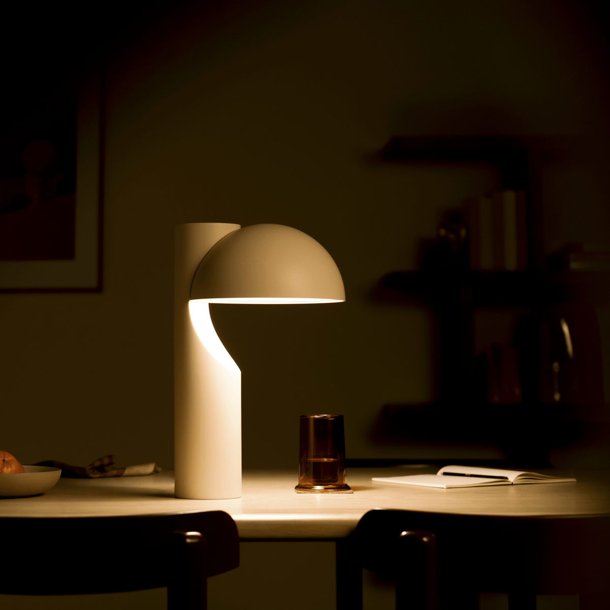 Belviora lámpara de mesa minimalista