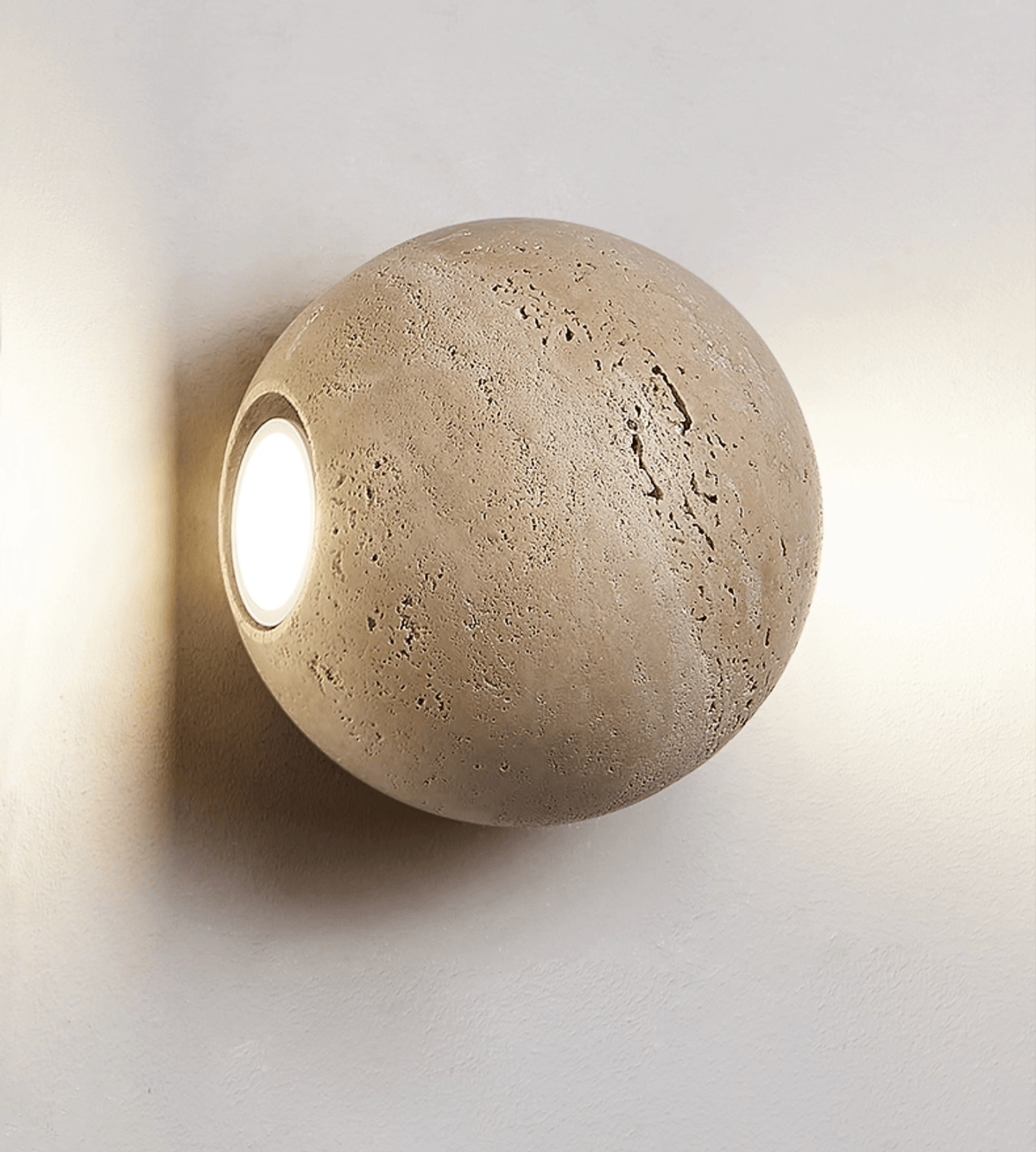Travian aplique de pared travertino con esfera