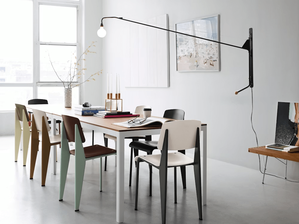 Aplique de pared negro con brazo extensible
