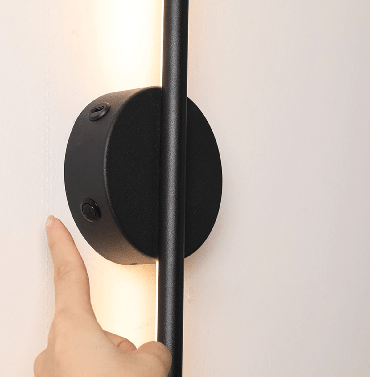 Fral aplique de pared negro con cable recargable y control táctil