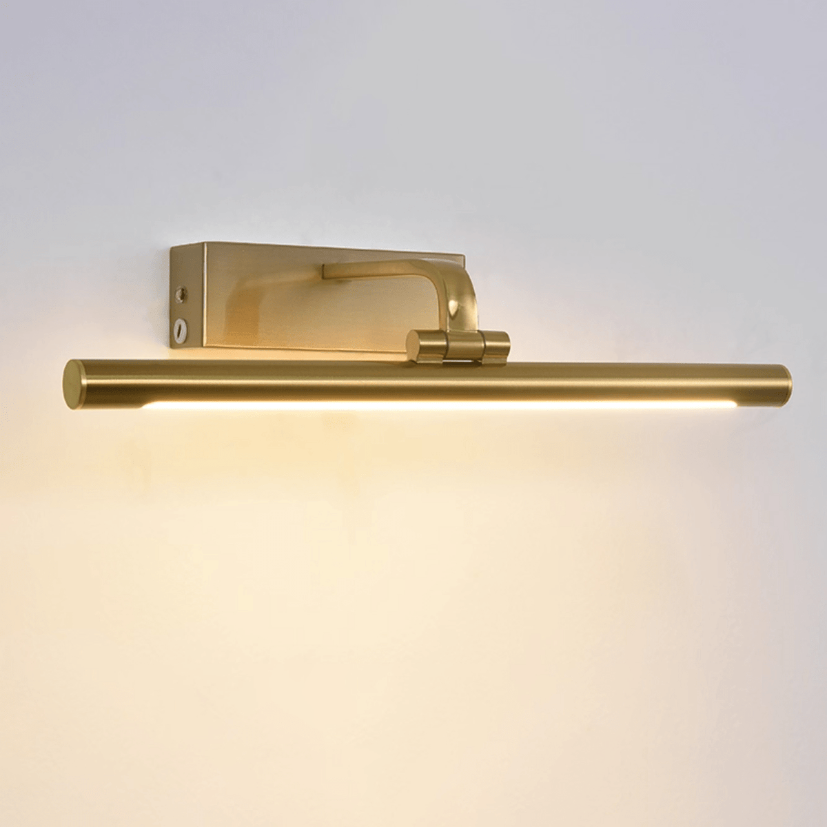 Geth aplique de pared con marco dorado recargable