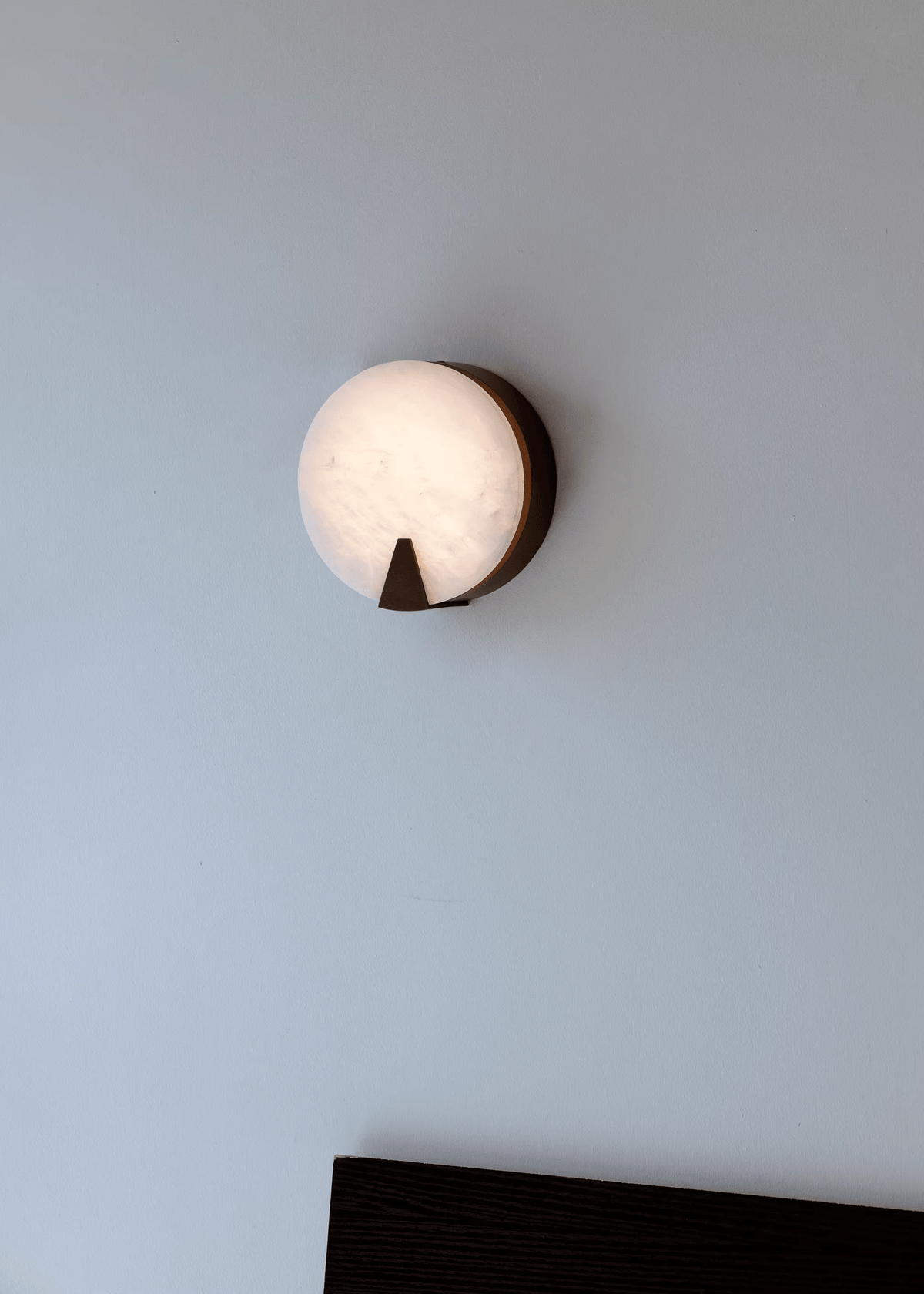 Albirira Halo aplique de pared alabastro