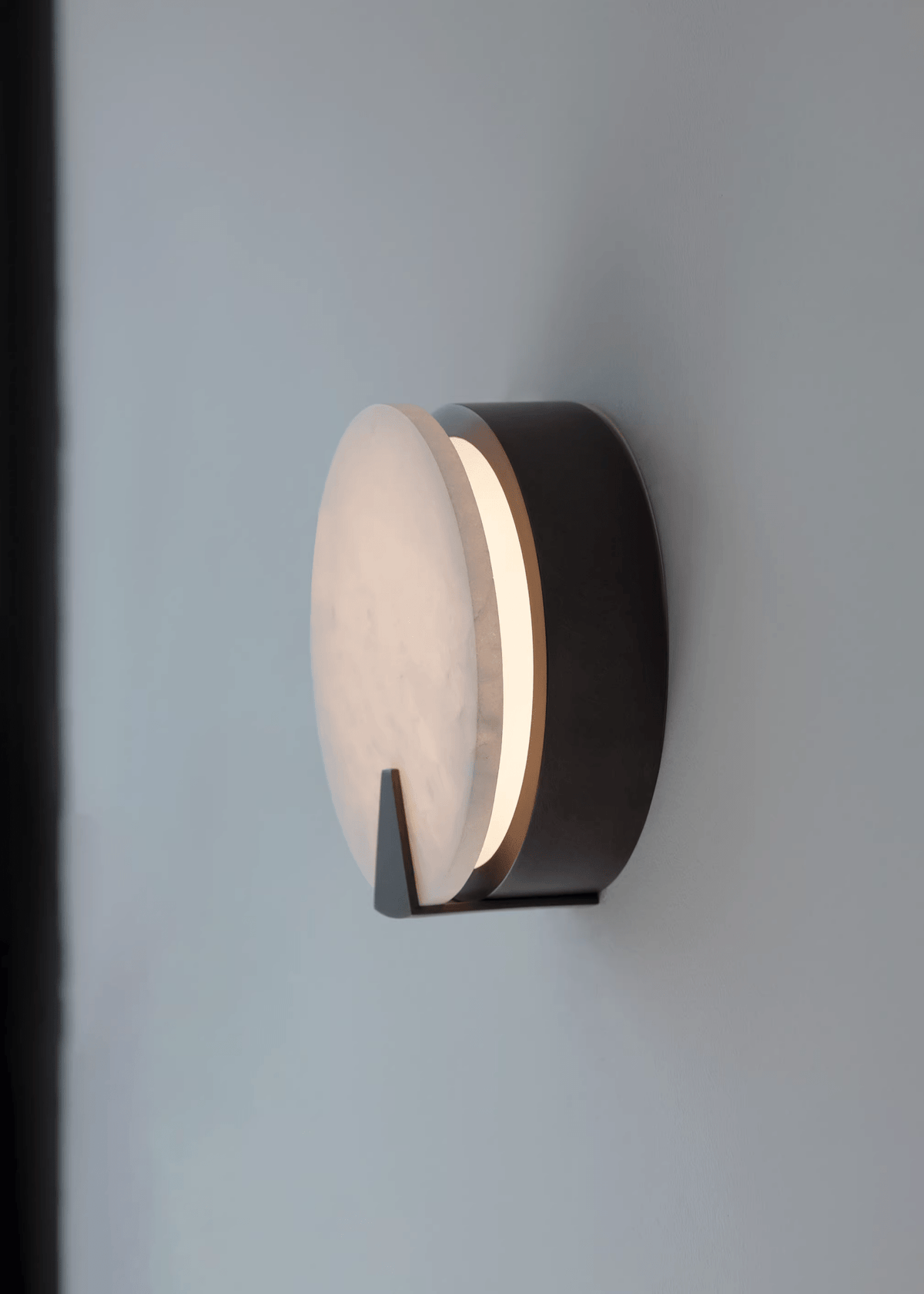 Albirira Halo aplique de pared alabastro