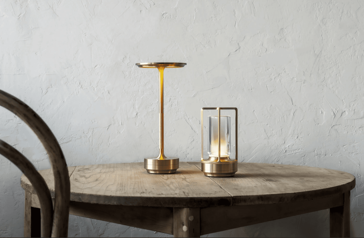 Solvane lámpara de mesa recargable