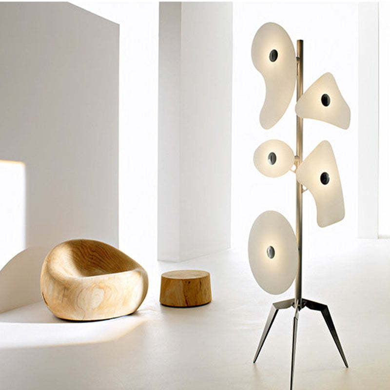 Mira Modern Geométrico Metal LED Lámpara de Pie Blanca