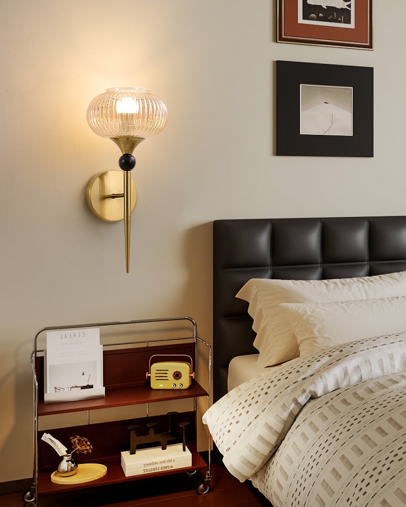 Thyr aplique de pared con relieve