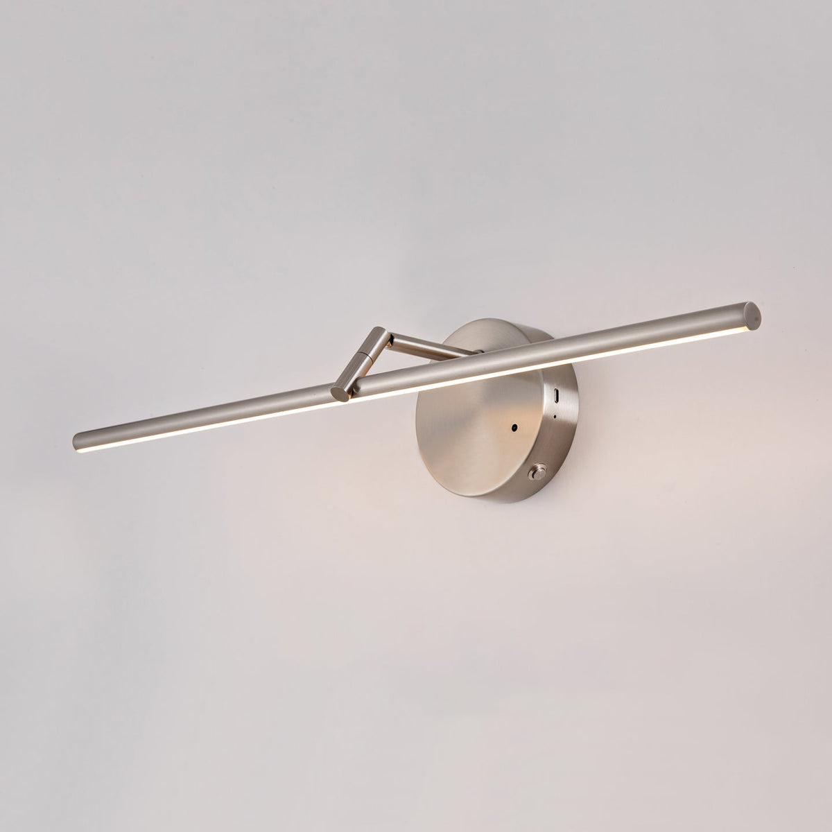 Suly aplique de pared Slim dorado recargable