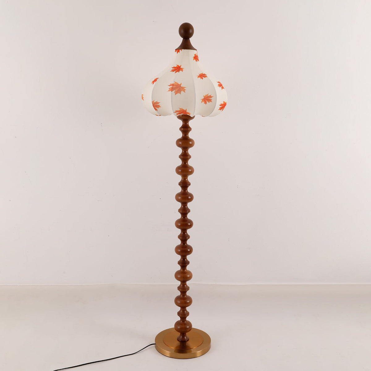 Qrathen lámpara de pie de madera y tejido