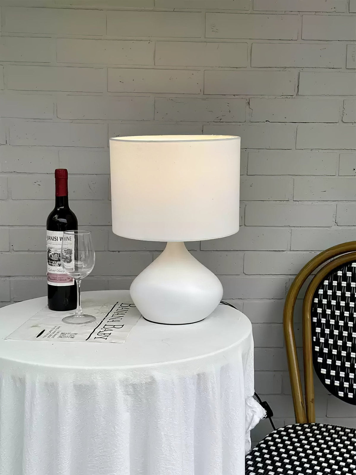 Jean lámpara de mesa moderna de cerámica