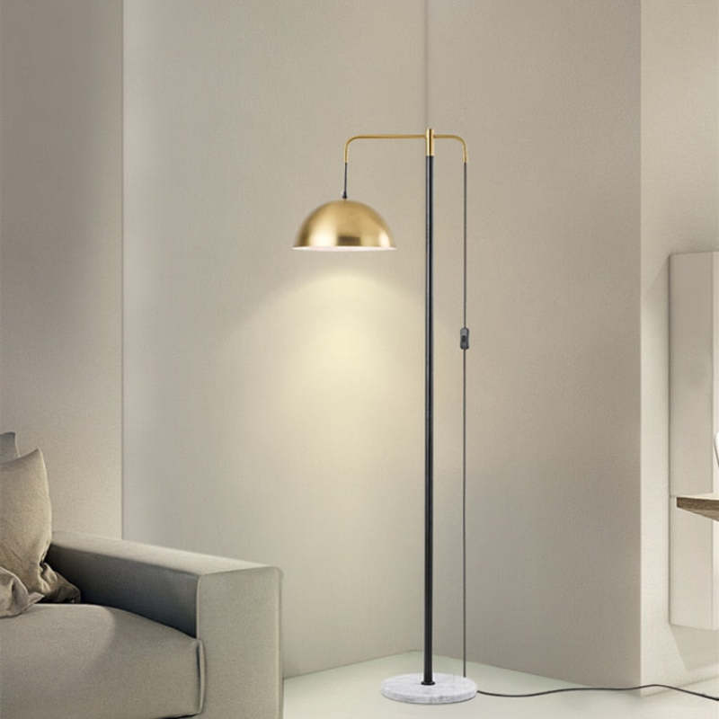 Mira Moderna Geométrica Metal LED Lámpara de Pie Dorada