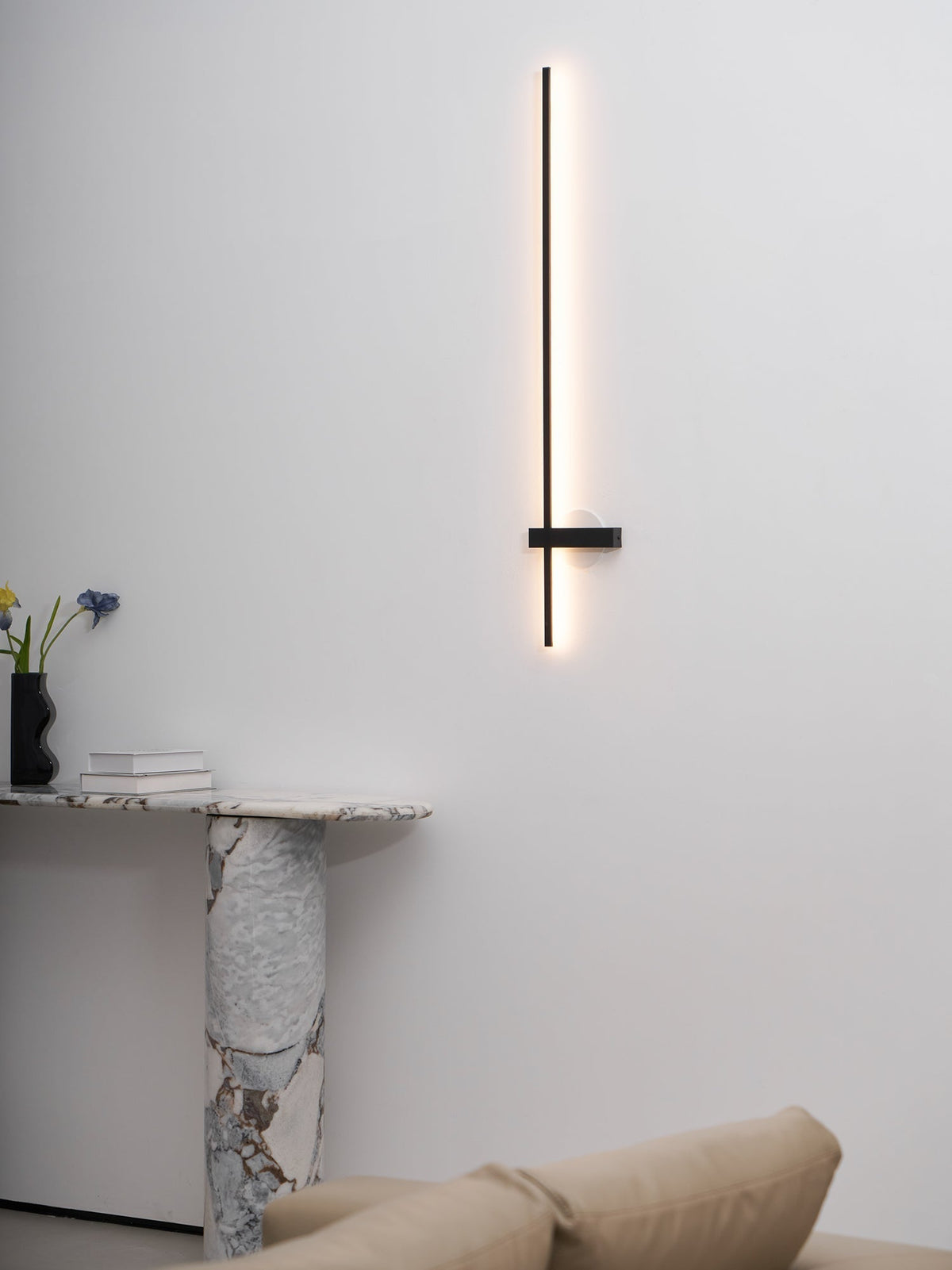 Mesv aplique de pared lineal recargable negro