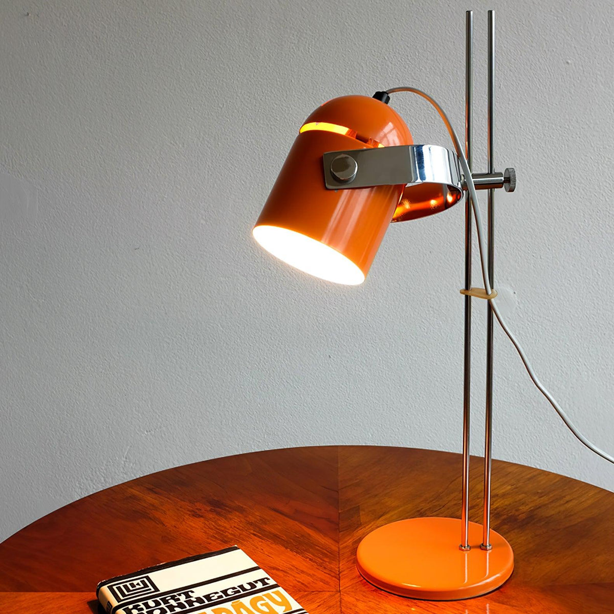 Kerion lámpara de mesa industrial