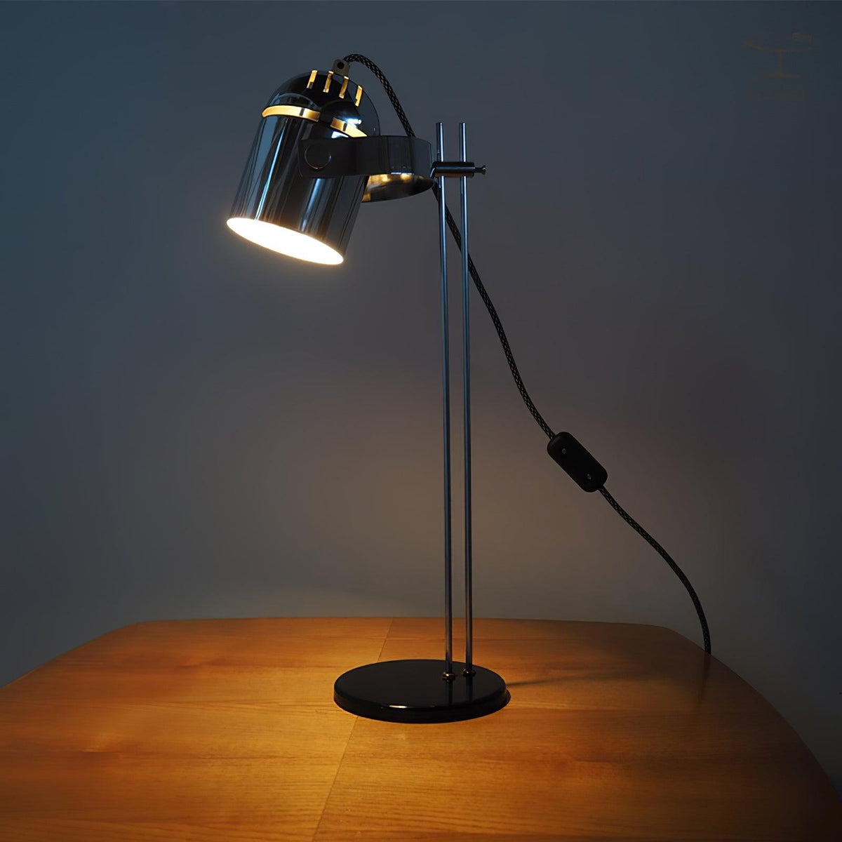 Kerion lámpara de mesa industrial