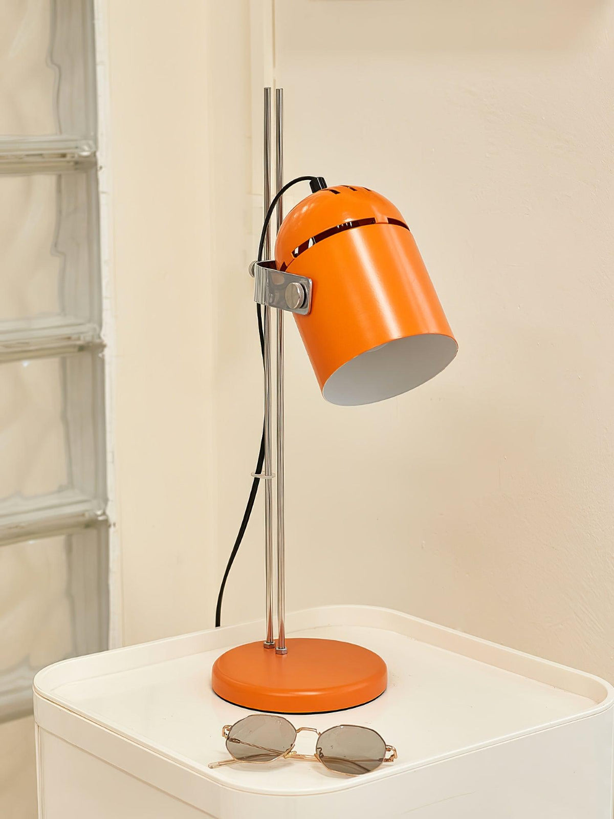 Kerion lámpara de mesa industrial