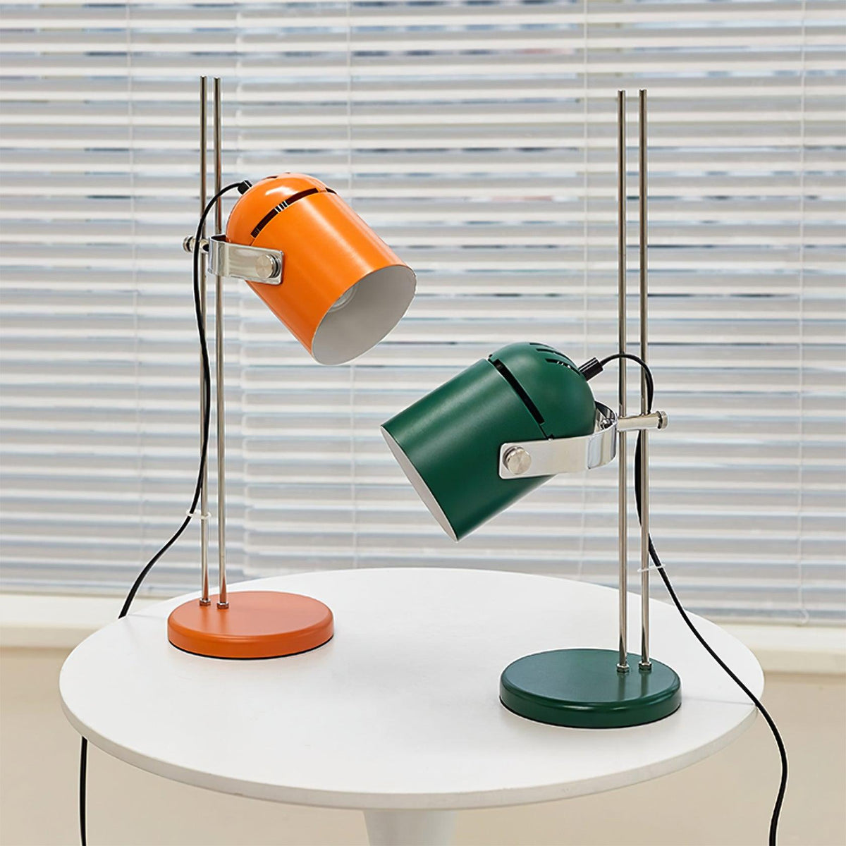 Kerion lámpara de mesa industrial