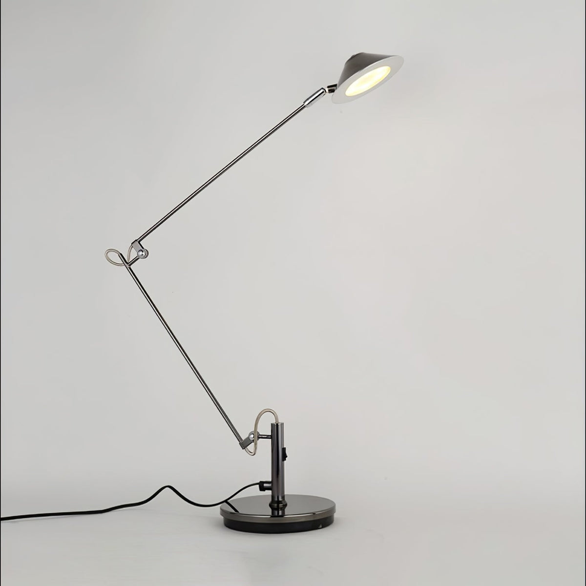 Queden lámpara de mesa minimalista para oficina