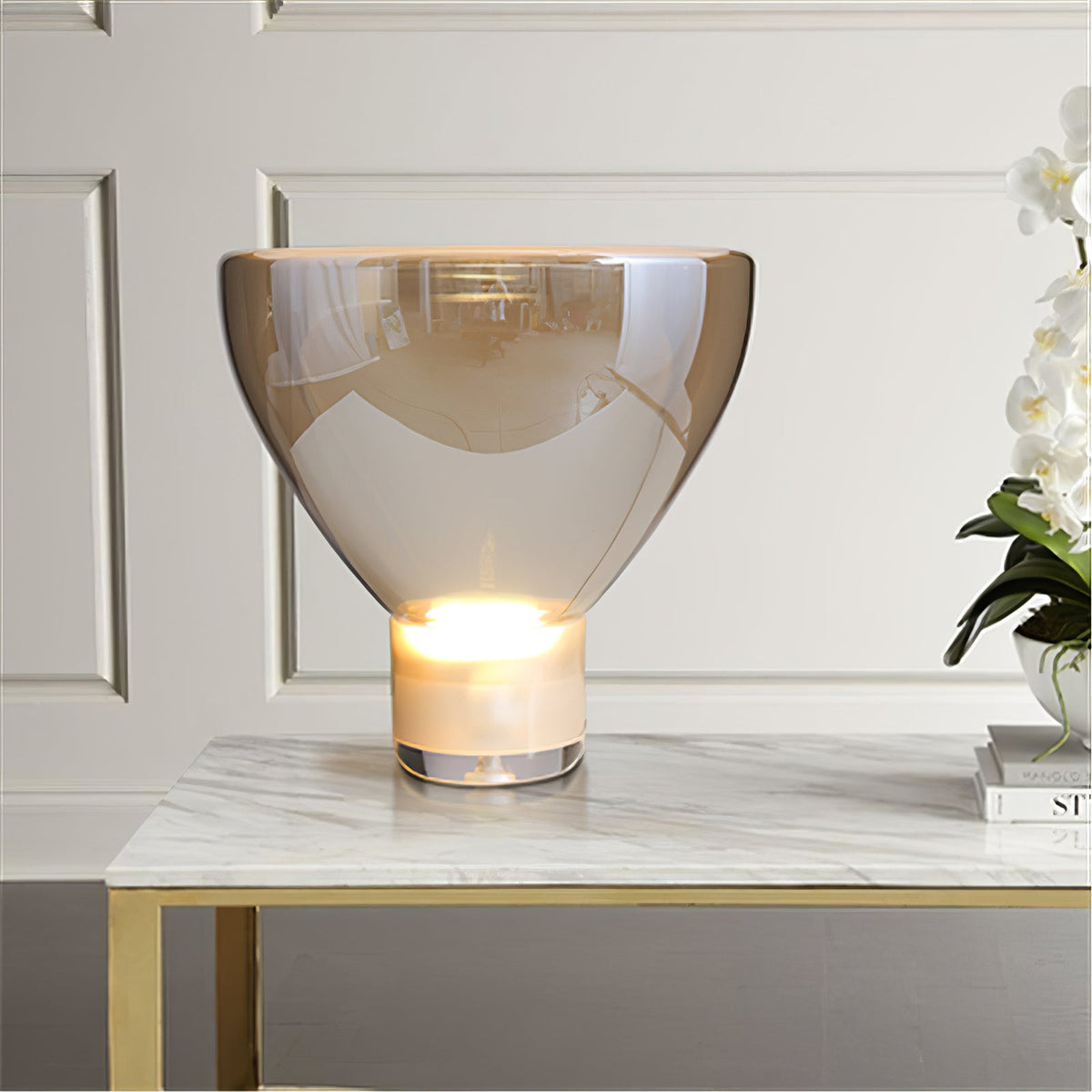 Cavm lámpara de mesa elegante de vidrio