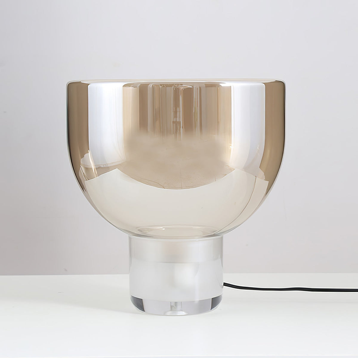 Cavm lámpara de mesa elegante de vidrio