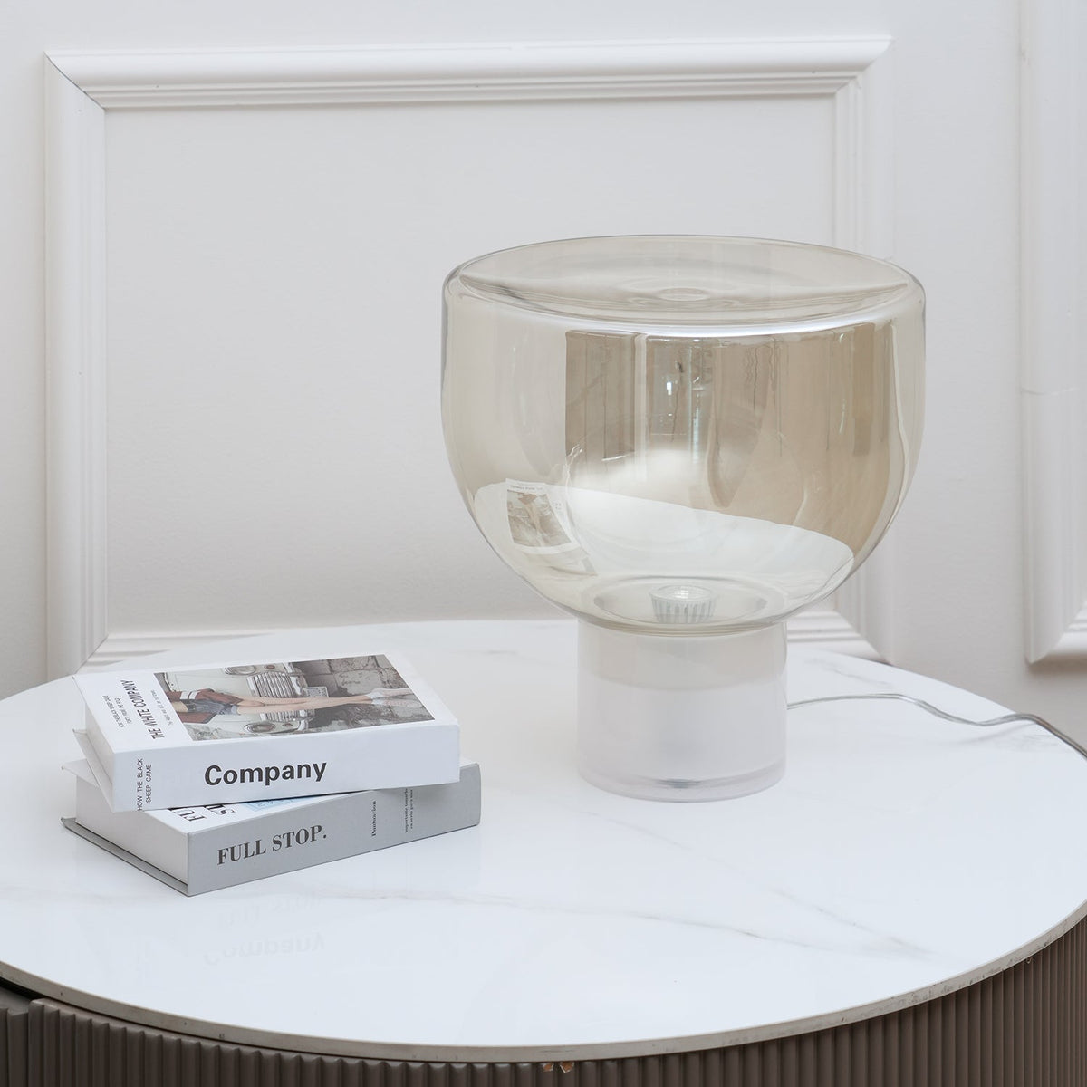 Cavm lámpara de mesa elegante de vidrio