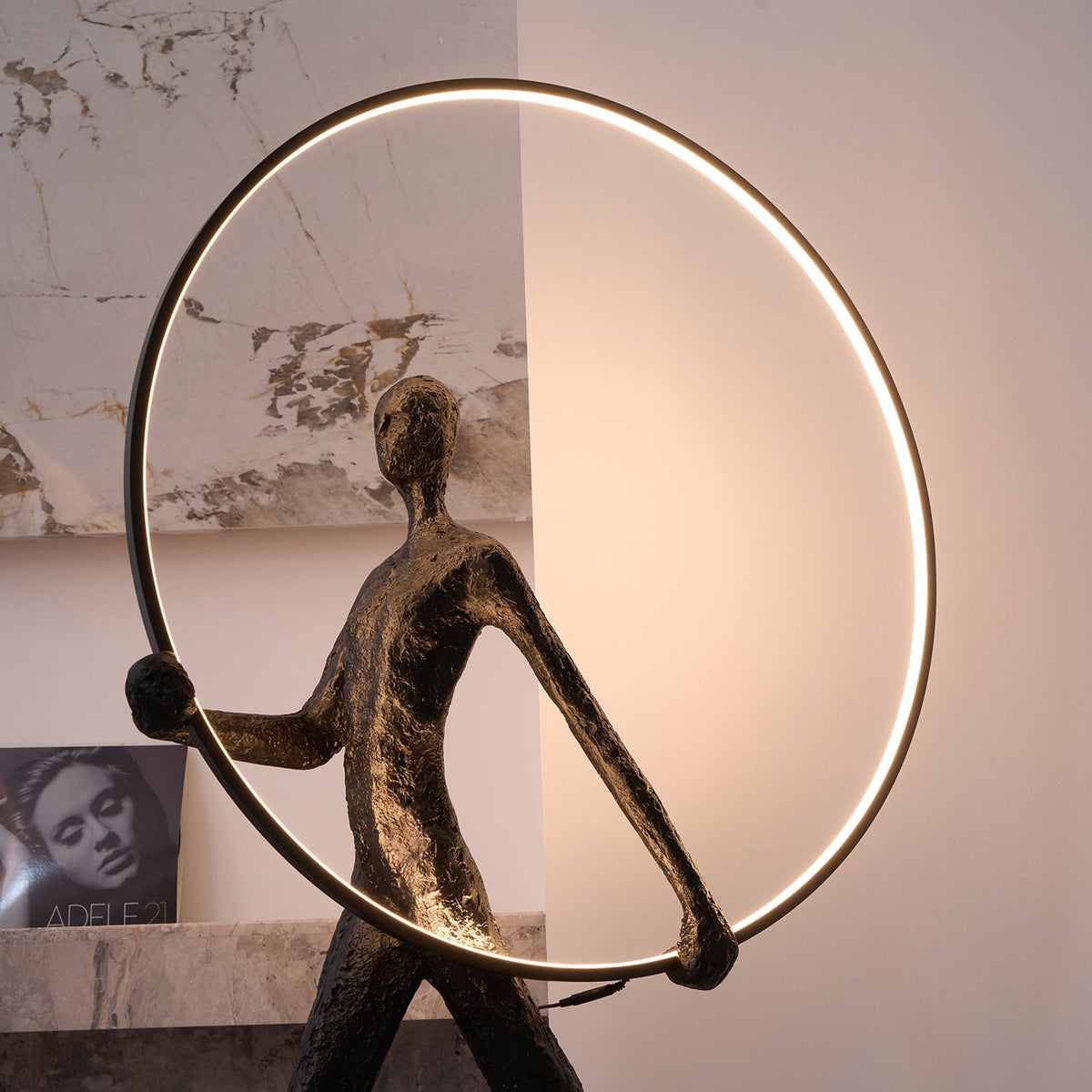 Cirarelia lámpara de pie Escultura Figura LED