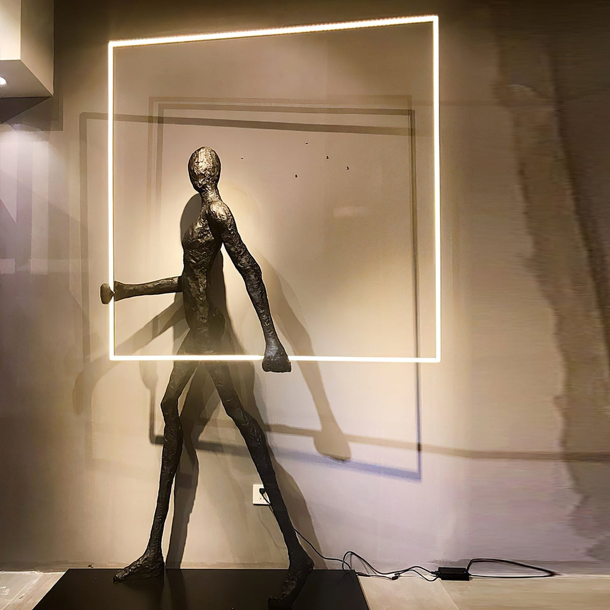 Cirarelia lámpara de pie Escultura Figura LED