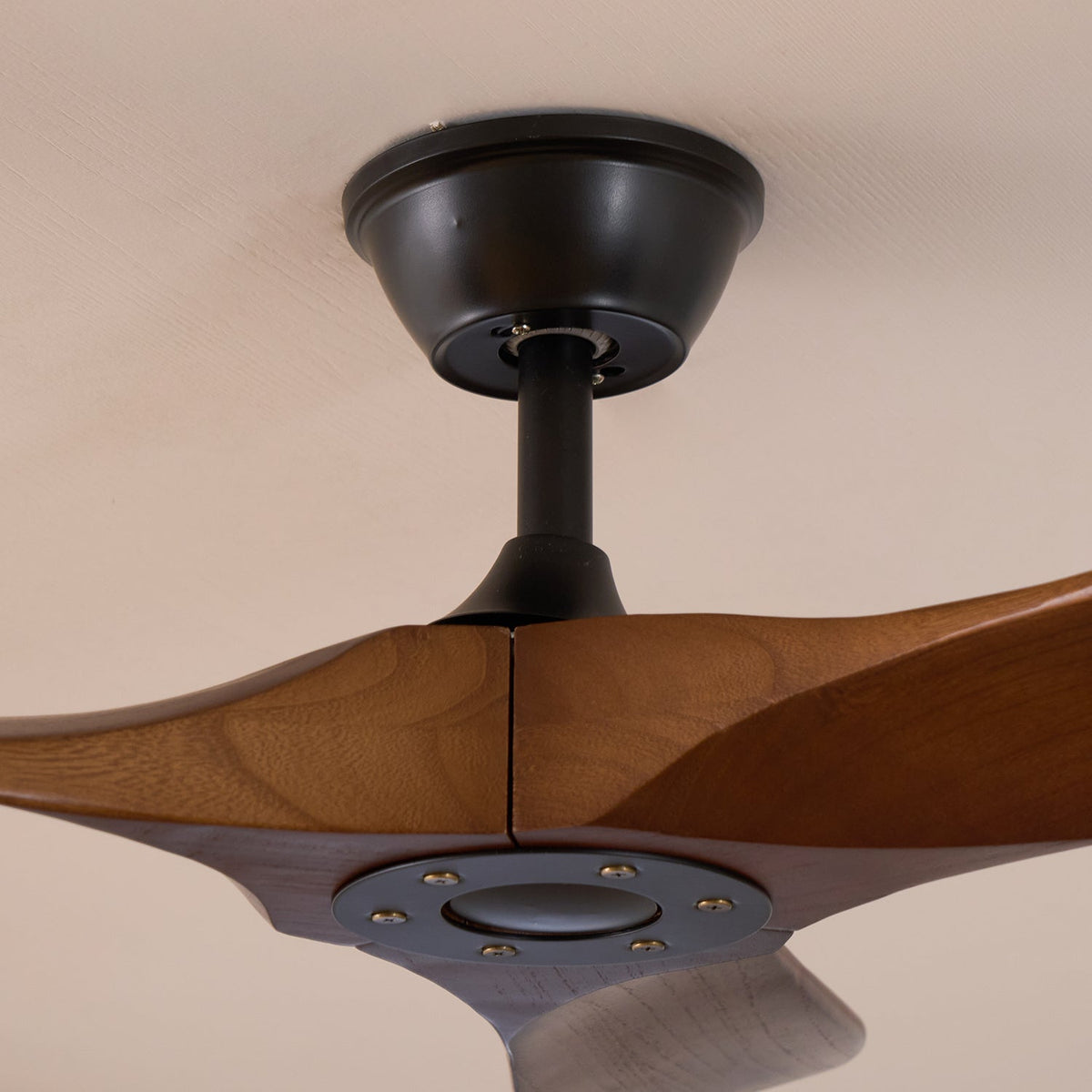 Aviona Ventilador de techo con madera