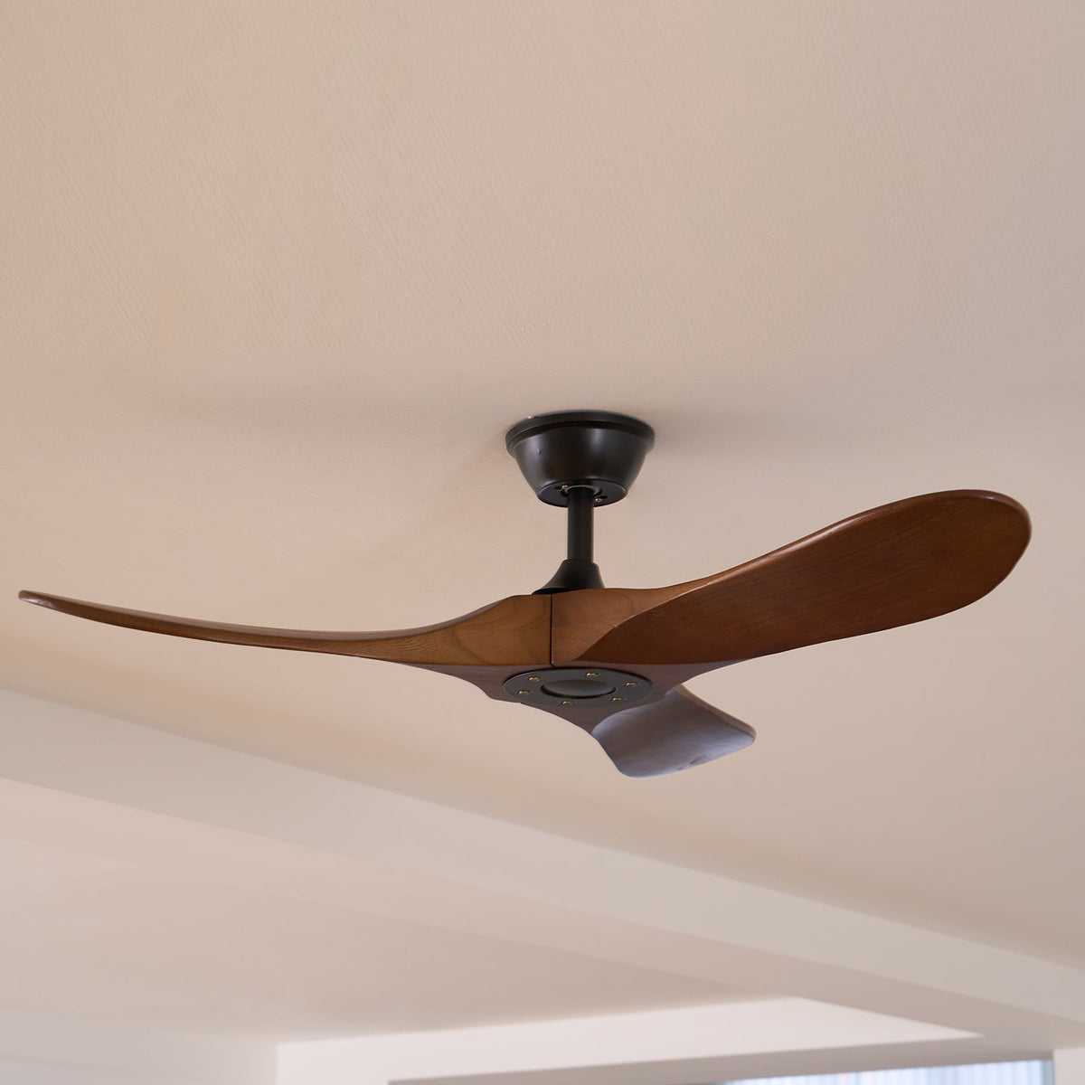 Aviona Ventilador de techo con madera