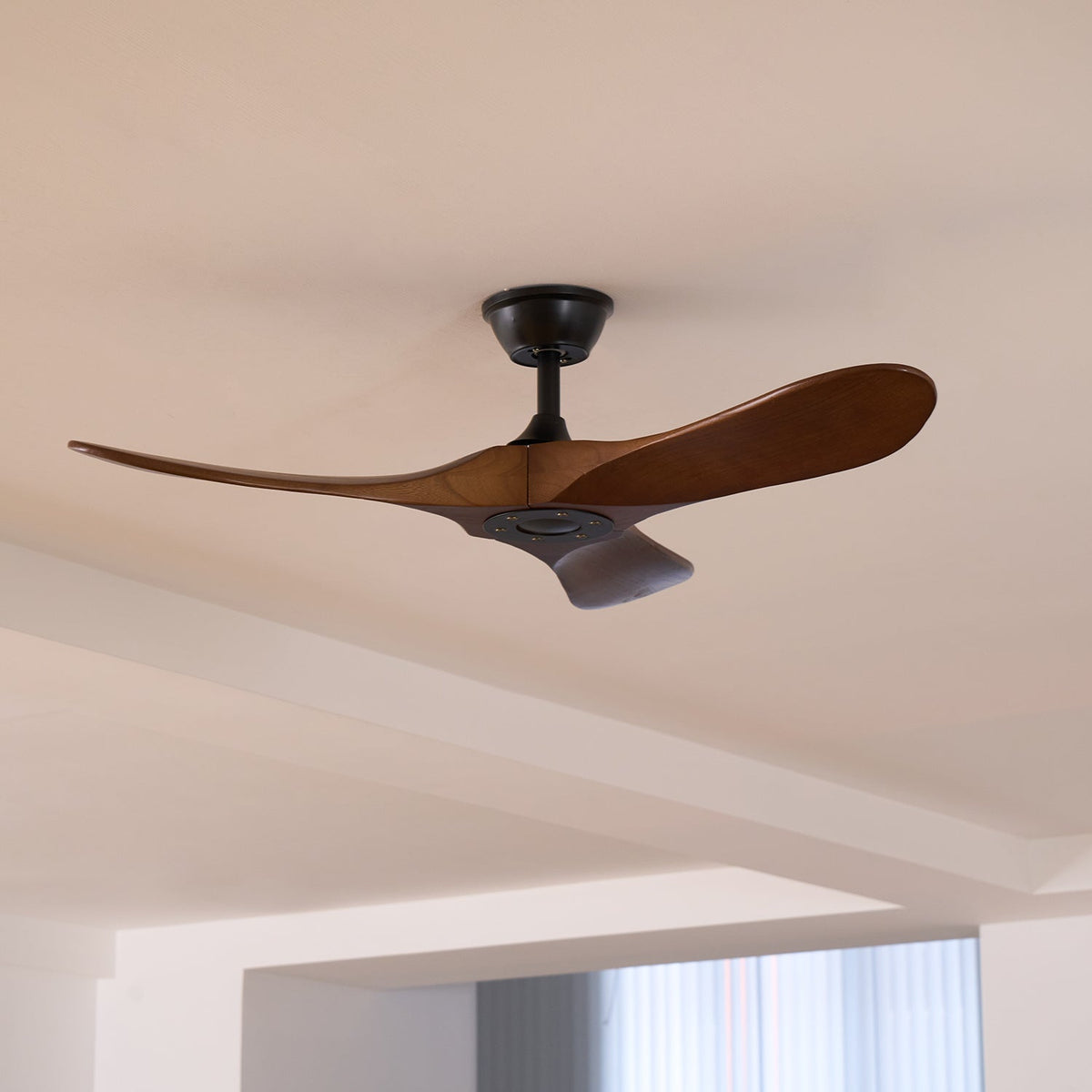 Aviona Ventilador de techo con madera
