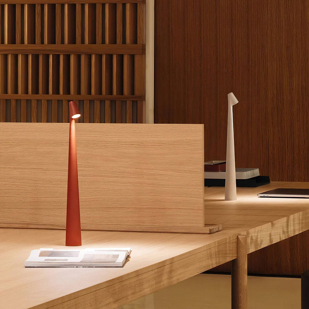 Nirerora lámpara de mesa de acrílico minimalista