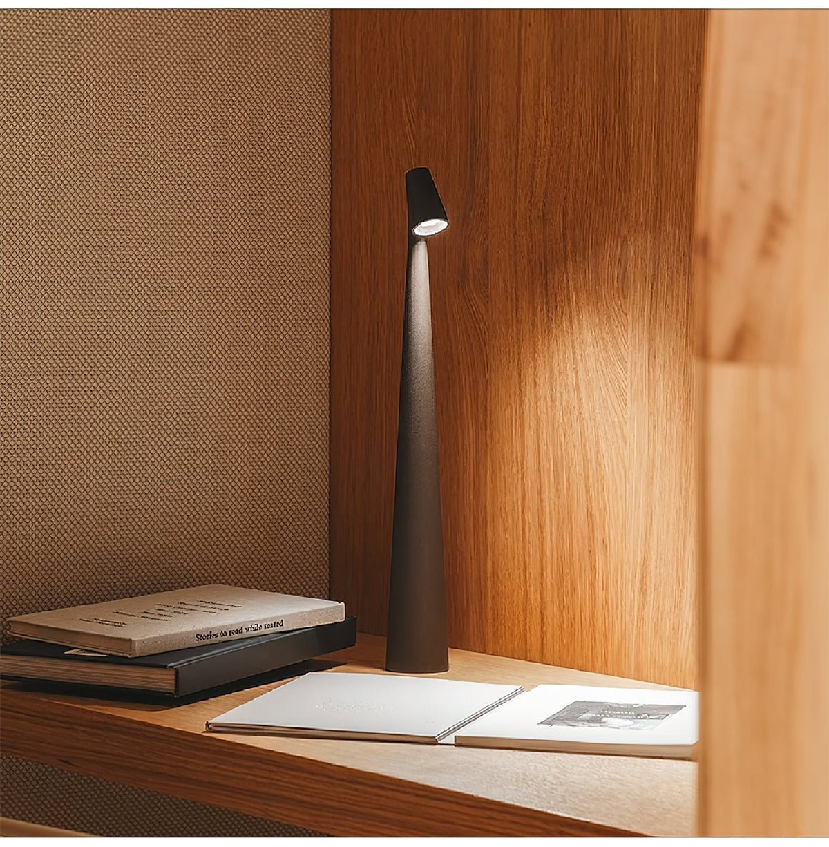 Nirerora lámpara de mesa de acrílico minimalista