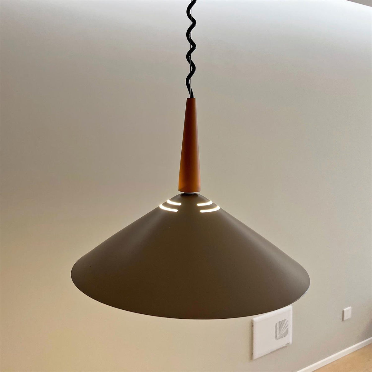 Jolvin lámpara colgante moderna minimalista