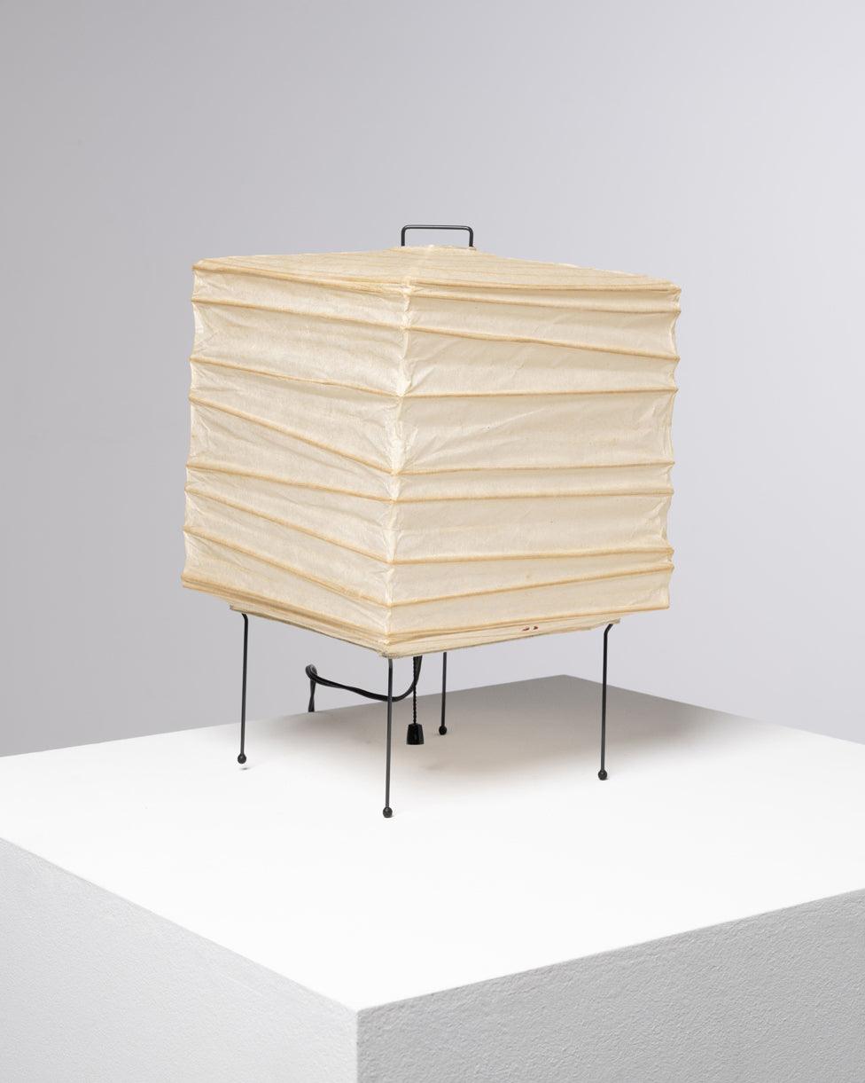 Tavina lámpara de mesa