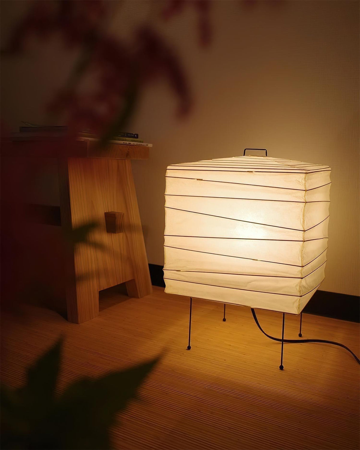Tavina lámpara de mesa