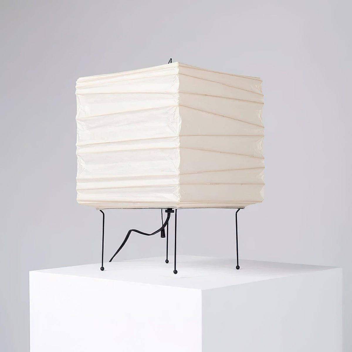Tavina lámpara de mesa