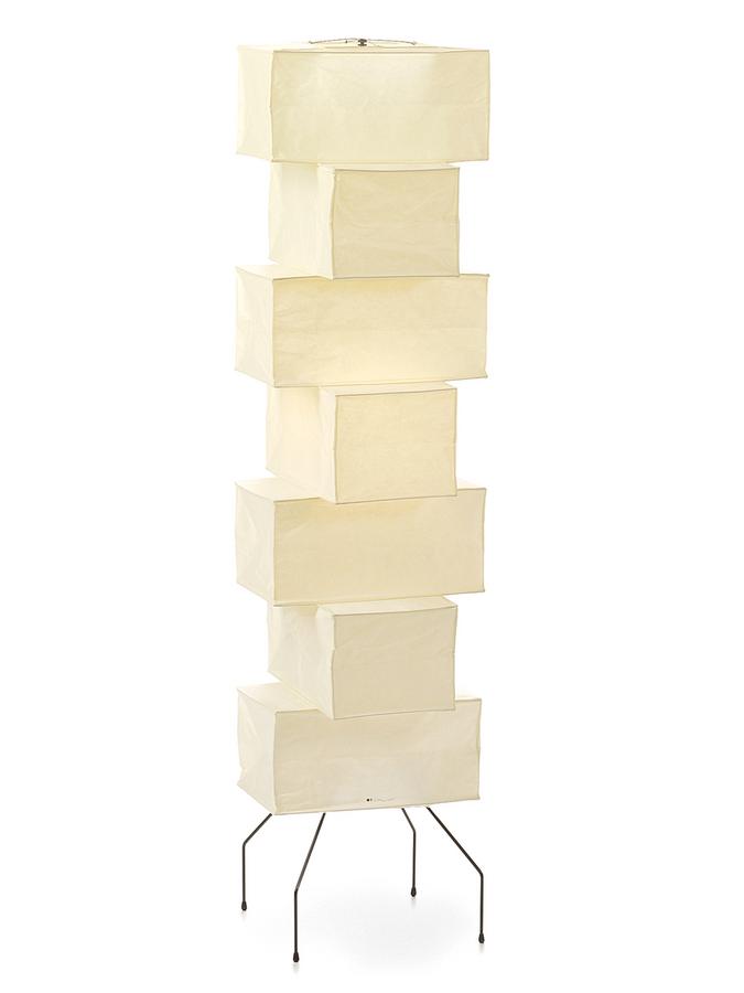 Avara lámpara de pie de papel