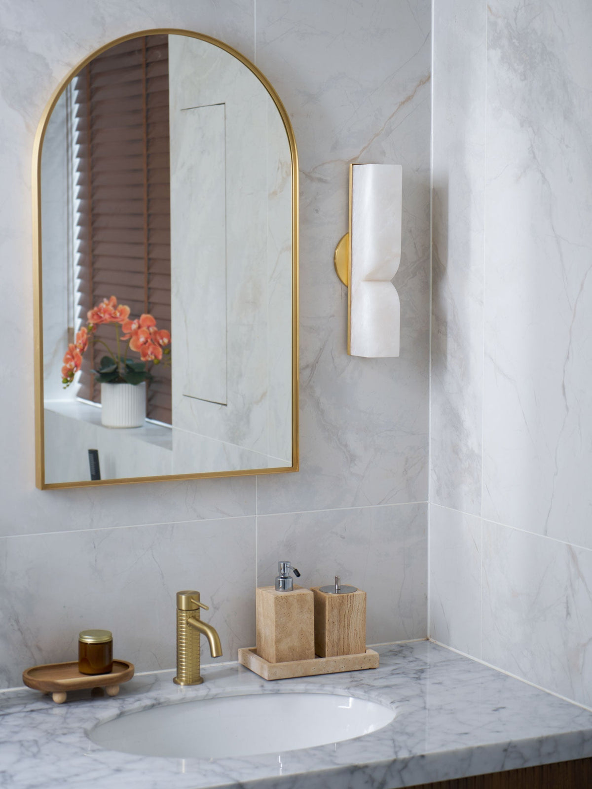 Niveelle aplique de pared rectangular de alabastro