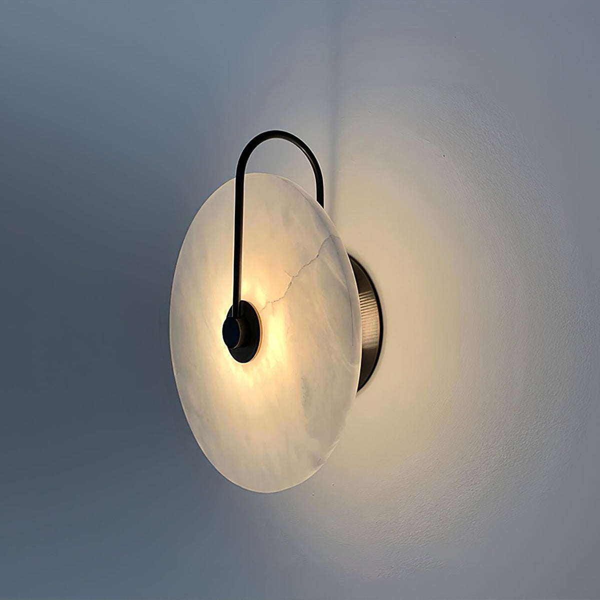 Albeenne aplique de pared con globo de alabastro