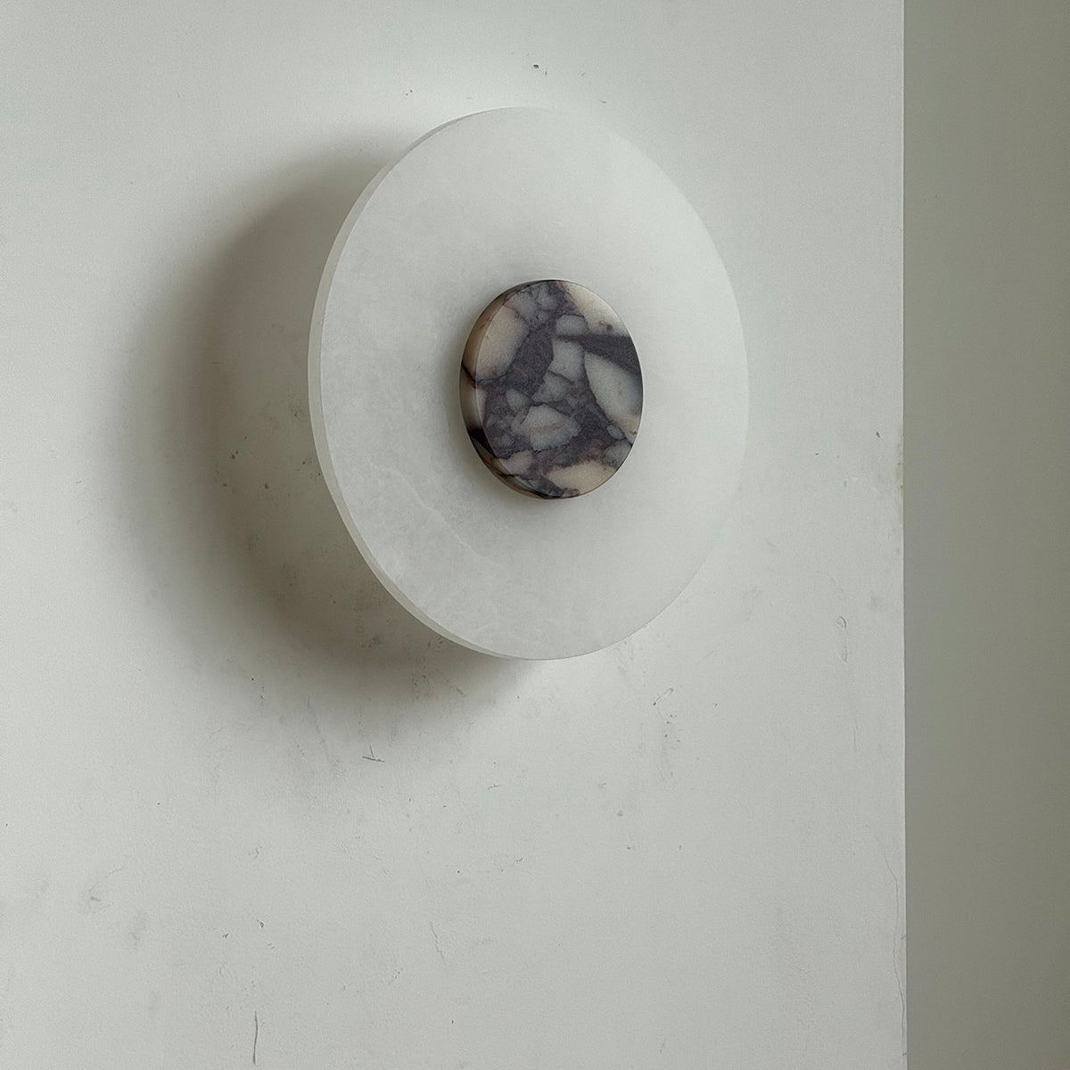 Rauduvyi aplique de pared moderno minimalista de alabastro