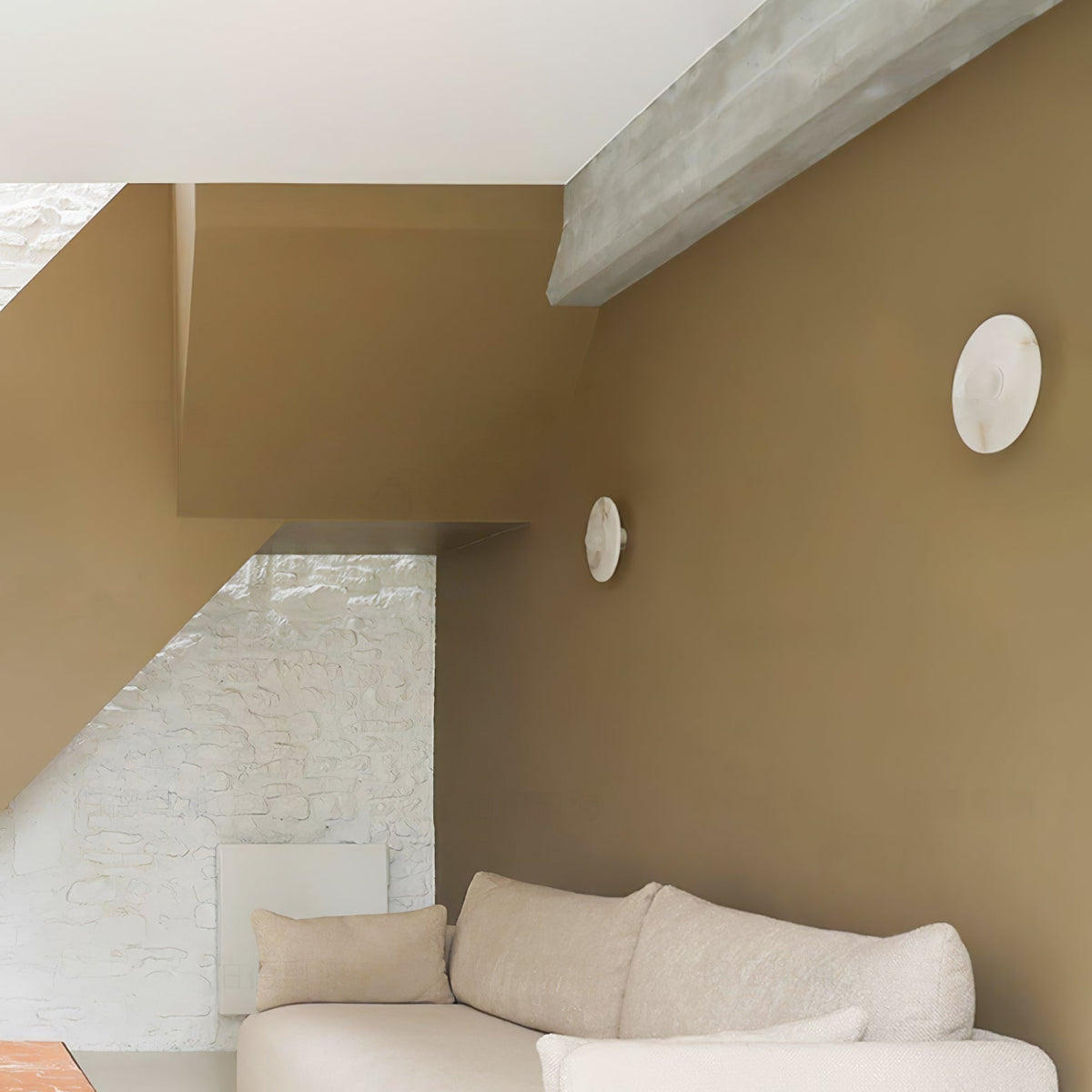 Nivaenne aplique de pared con placa trasera de alabastro