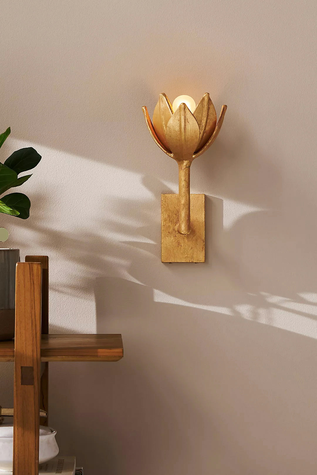 Ulfuvyn aplique de pared moderno minimalista de latón