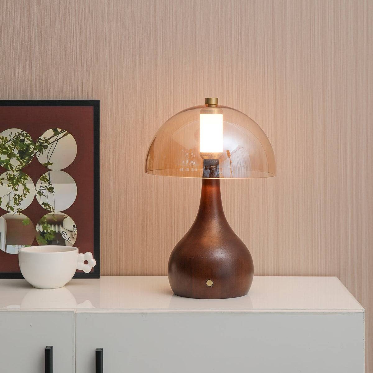Aurae lámpara de mesa moderna de madera y vidrio